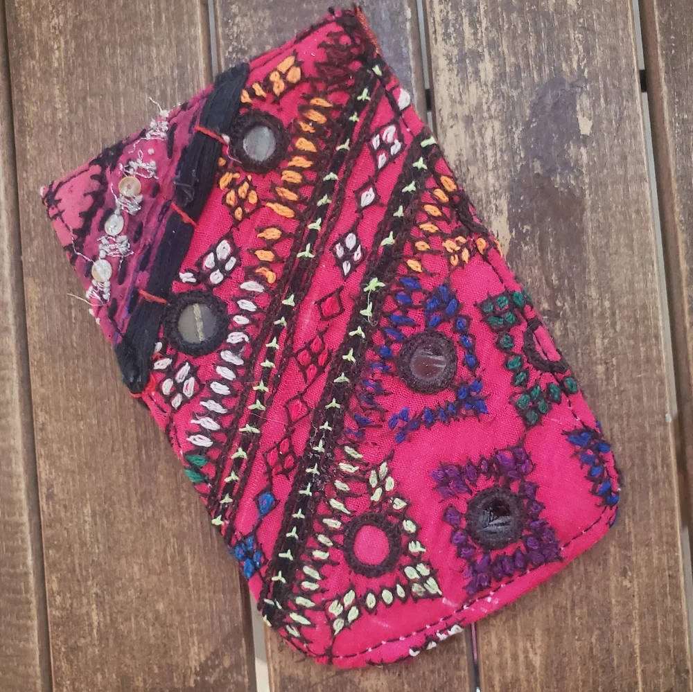 🍄🪬 Free People Boho Embroidered Repurposed vtg banjara hippie Wallet card case